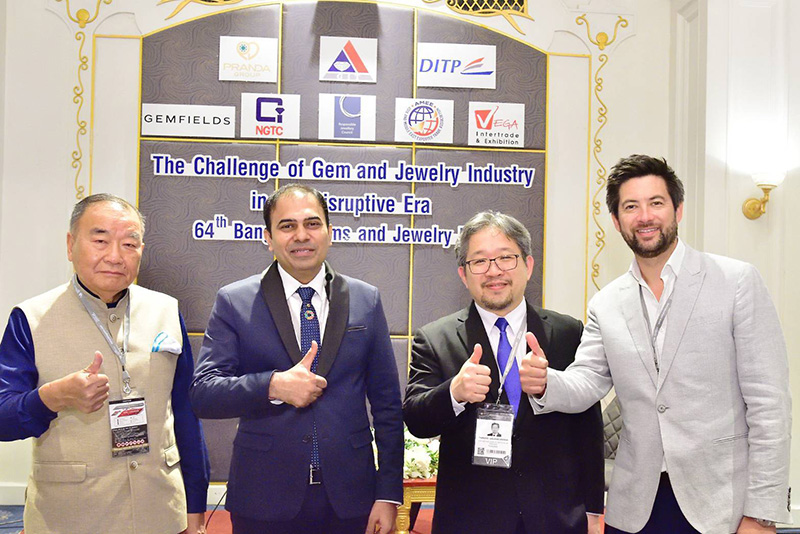 2019-09-12: GIT hosted the seminar under the topic of "The Challenge of Gem and Jewelry Industry in the Disruptive Era"