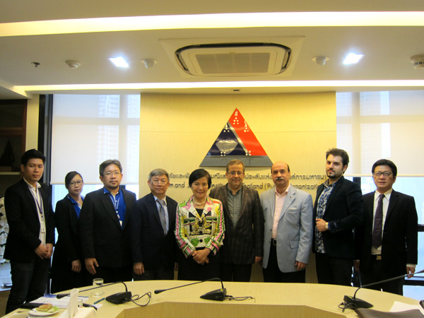 2016-03-25: GIT discuss on collaboration between Thailand and Iran to mutually develop gem and jewelry industry